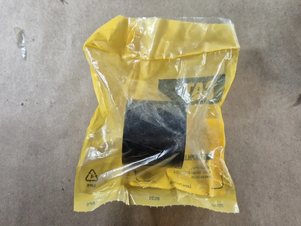 Latch Socket 8Y-5743