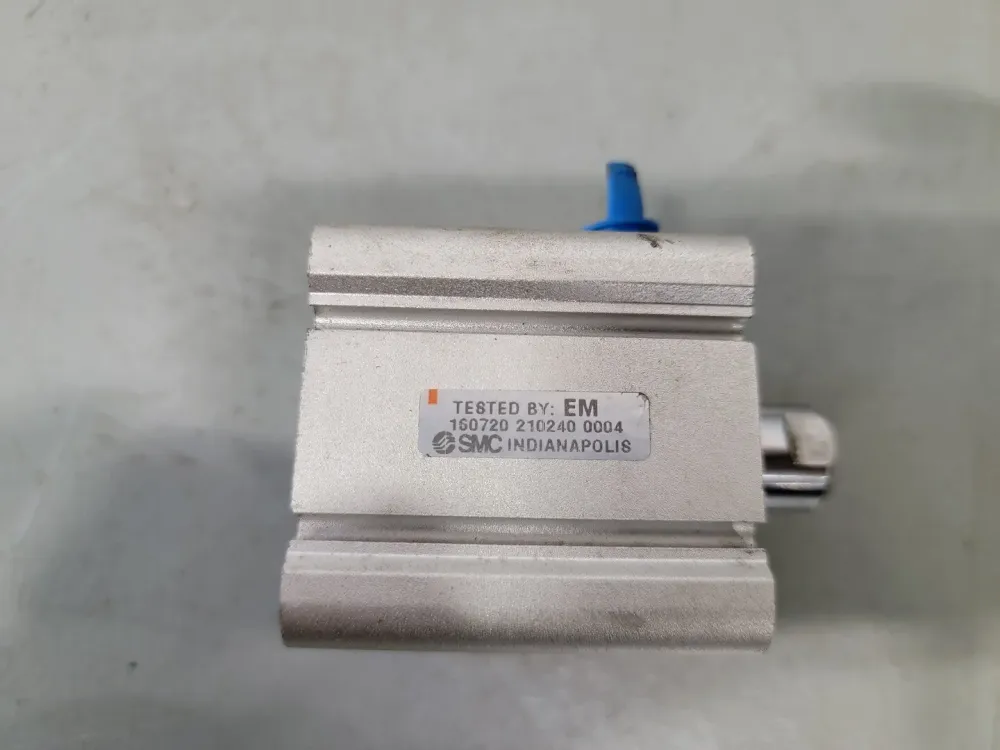 Pneumatic Cylinder 1.57" Bore x 0.98" Stroke NCQ2L40-25DZ