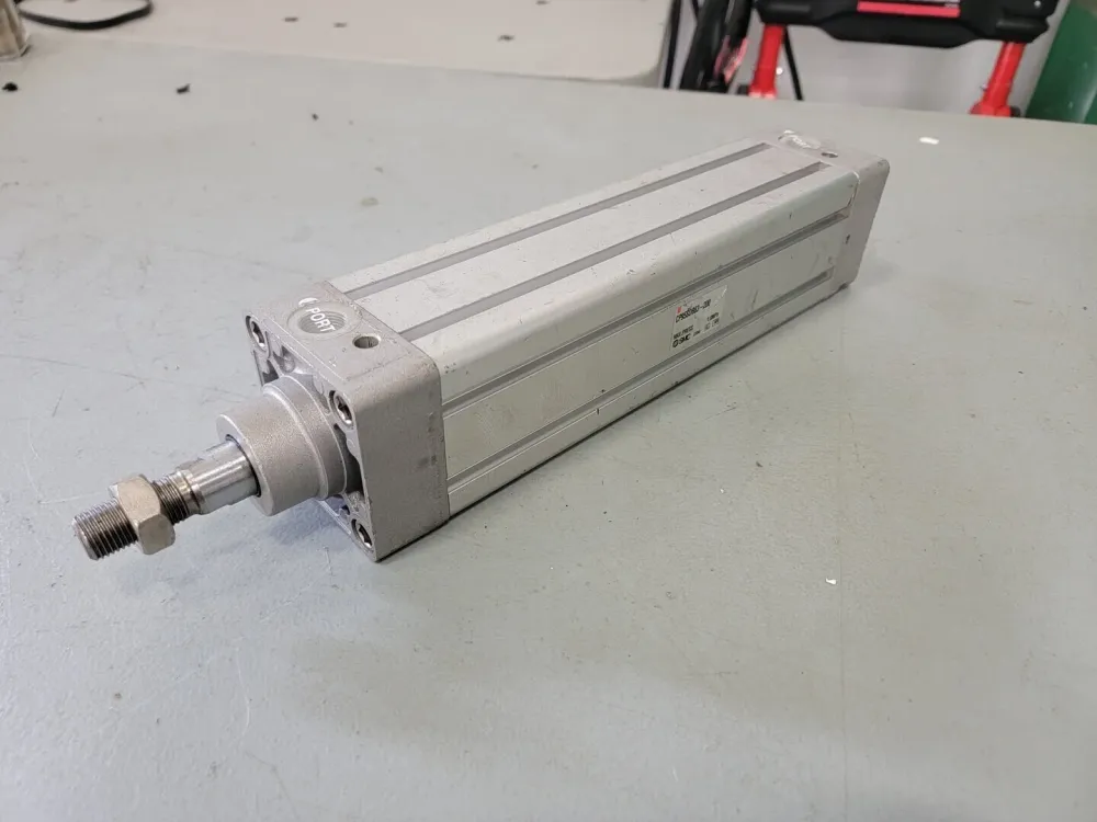 Pneumatic Cylinder 2.48" Bore x 7.87" Stroke, CP95SDB63-200