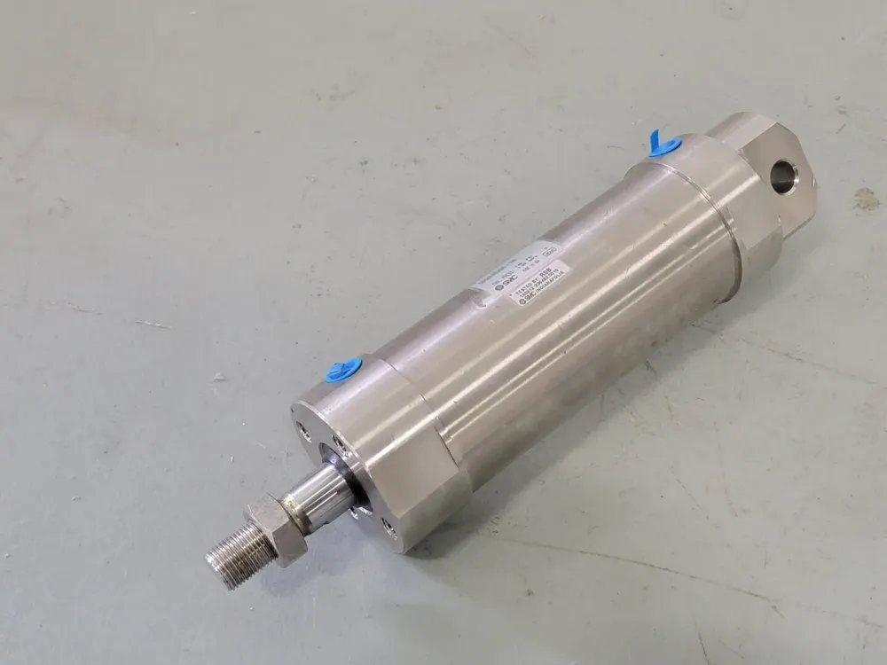 Pneumatic Cylinder 2.4" Bore x 3.93" Stroke CDG5EN63SR-100