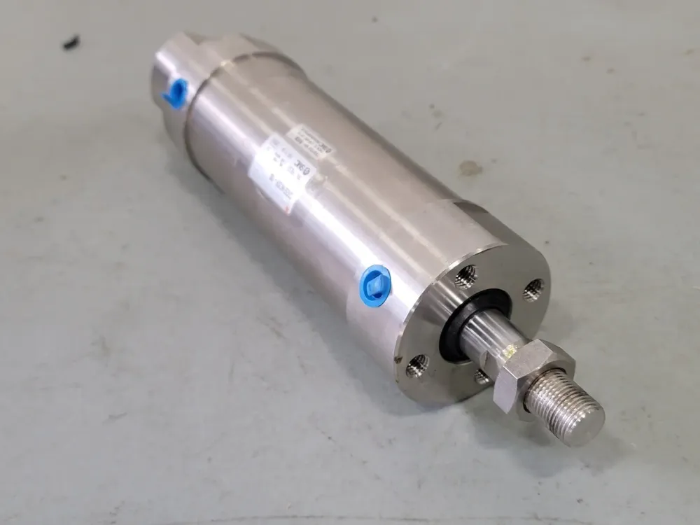 Pneumatic Cylinder 2.4" Bore x 3.93" Stroke CDG5EN63SR-100