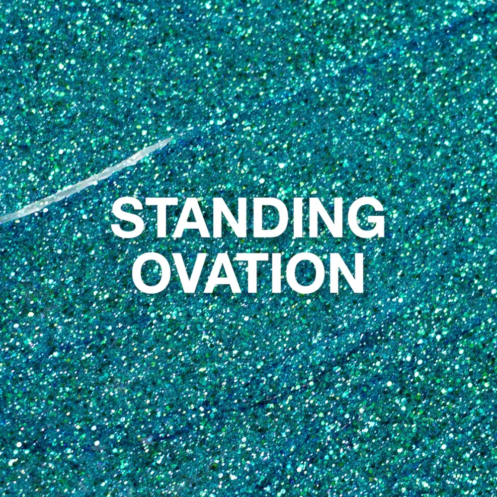 P+ Standing Ovation, Glitter Gel Polish 10 ml - Vervaardigd volgens DIN-norm