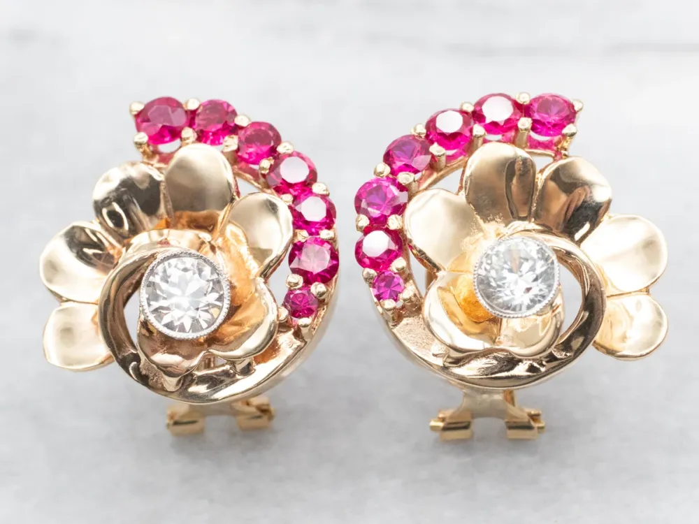 Funky White Topaz and Synthetic Ruby Vintage Stud Earrings met Hoge Dichtheid