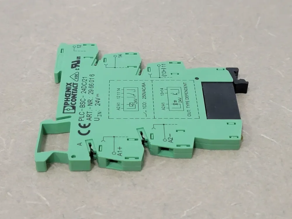 5-Pin Relay Socket PLC-BSC-24DC/21 w/ 2 Amp Relay 2966595