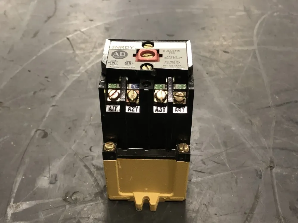 10 Amp Industrial Control Relay 700-P200A1
