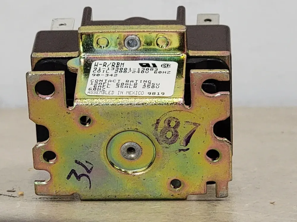 12 Amp Magnetic Relay 90-342