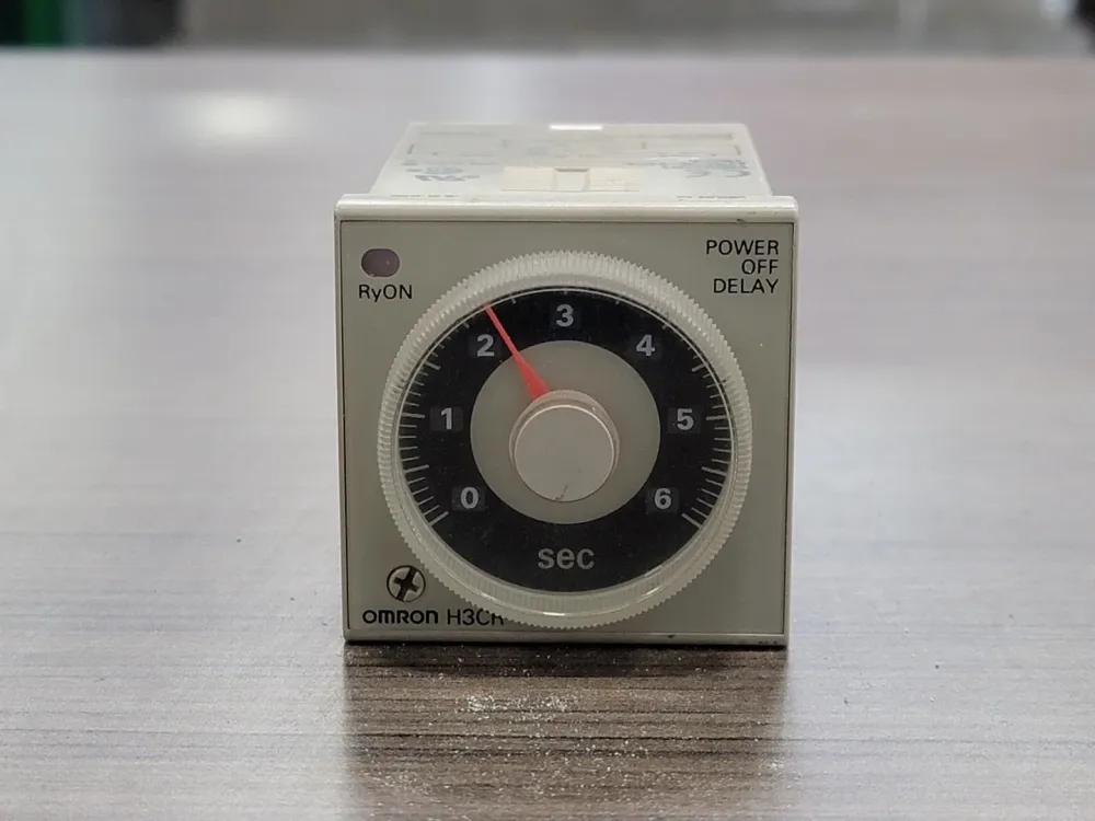 5 Amp Time Delay Relay H3CR-H8L AC100-120 S