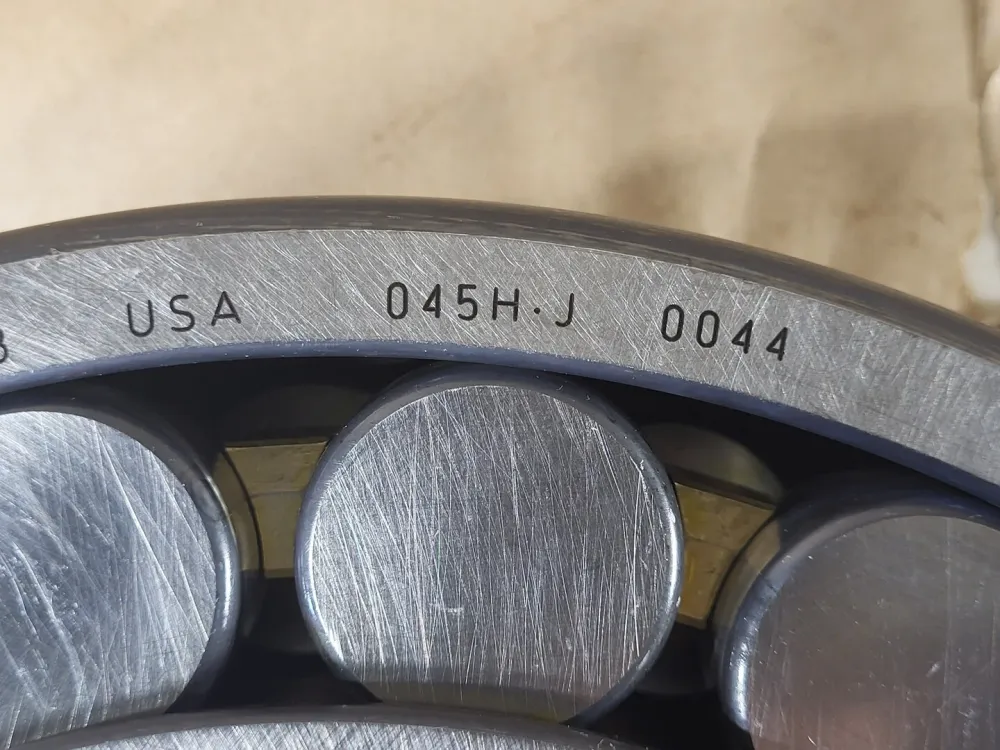 Spherical Roller Bearing 180mm ID x 320mm OD x 86 mm W, 22236E1AKMC3