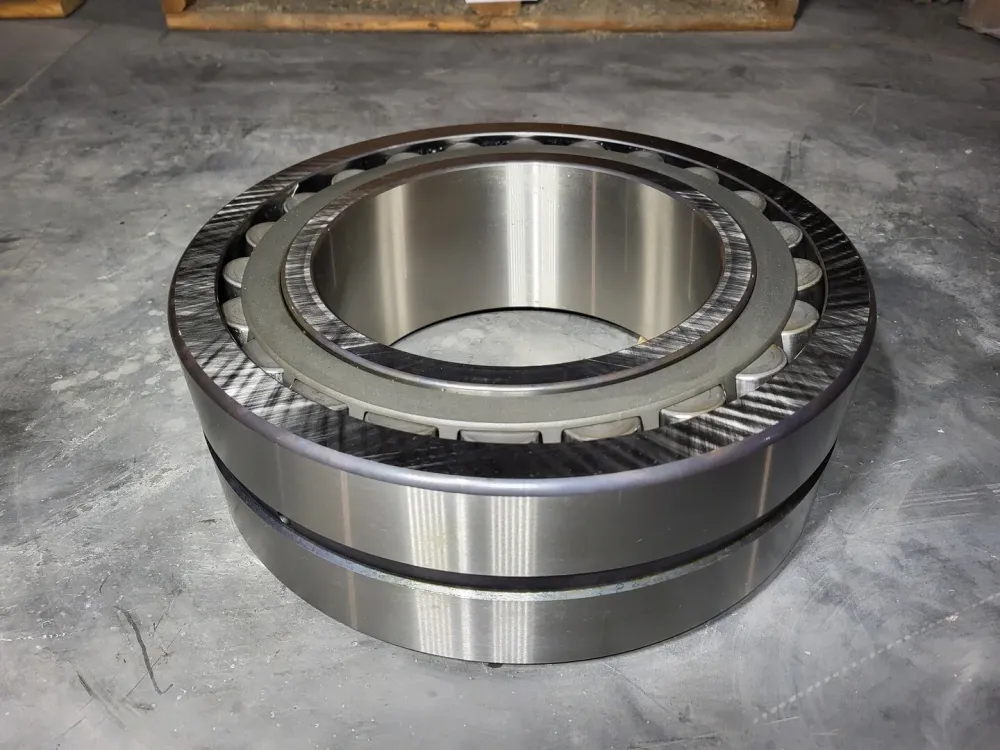 Spherical Roller Bearing 220mm ID x 370mm OD x 120mm W, 23144 CCK/W33