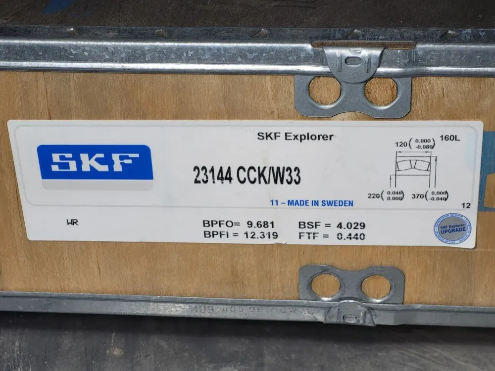 Spherical Roller Bearing 220mm ID x 370mm OD x 120mm W, 23144 CCK/W33