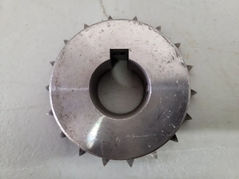 Roller Chain Sprocket 08B18H, No. 08, 18 Teeth