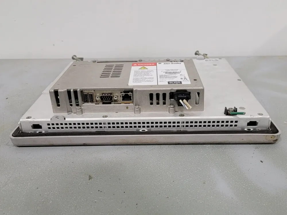PanelView Plus 700 w/ Logic Module 2711P-RP2