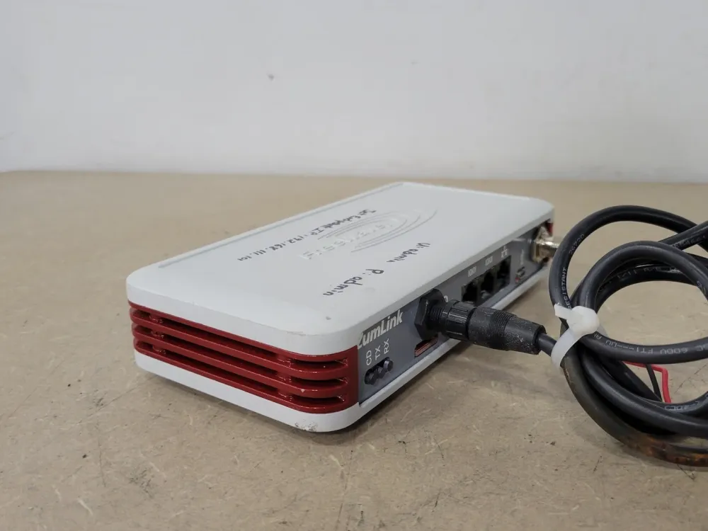 ZumLink Radio 900 MHz Enclosed MDL Z9-PE