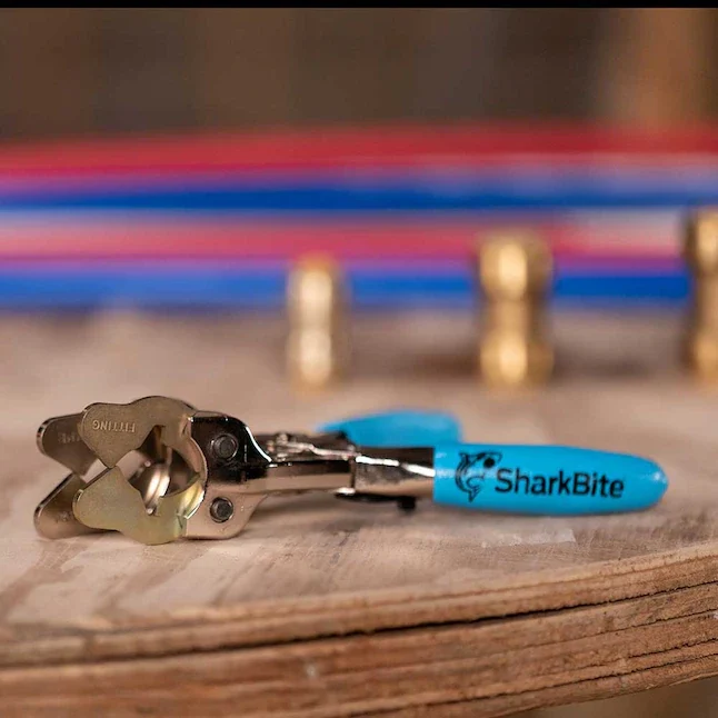 SharkBite 3/8- To 1- Fitting Removal Tool