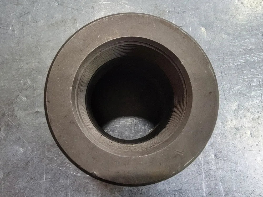 Industrieel Zwaar Belastbaar 2.5 x 2-inch Threaded Coupling SA/A105N B16 2M1, Class 3000