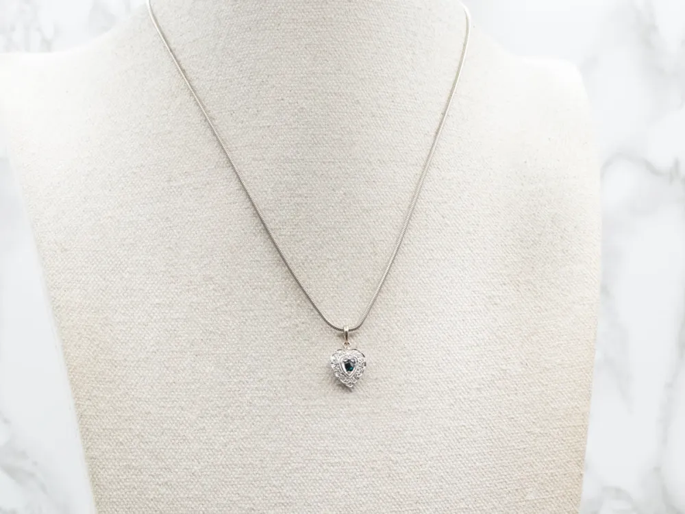 Sapphire Cabochon and Diamond Scalloped Heart Pendant | Met Spindel | Verstelbaar