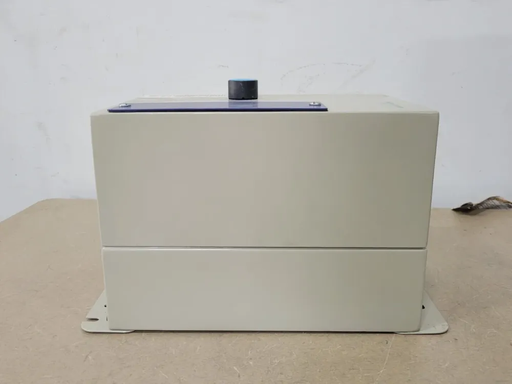 9Amp 600VAC Full Voltage Enclosed Starter LE1D093A72OG70