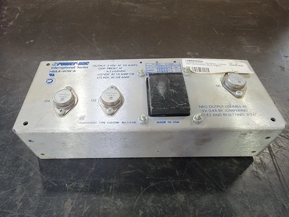 3 Amp 120/240 Volts Linear Power Supply HBAA-40W- met Overbelastingsbeveiliging