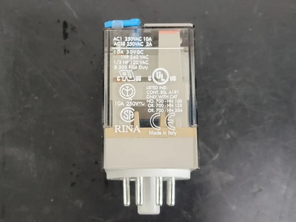 10 Amp Tube Base Relay 700-HA32Z24-3-4