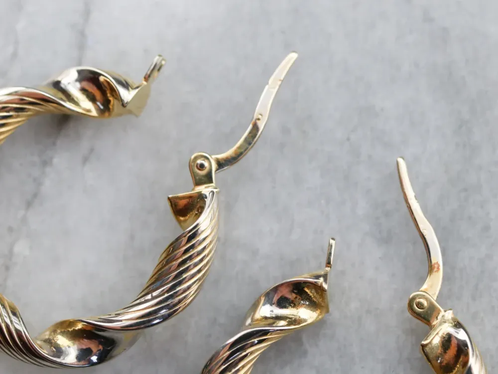 Twisted Goud Ribbon Hoop Earrings