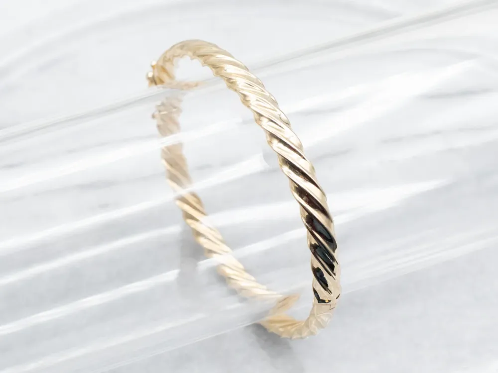 Twisted Hinged Bangle Bracelet met CE-Keurmerk
