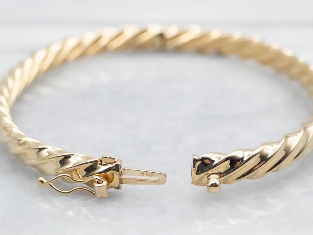 Twisted Hinged Bangle Bracelet met CE-Keurmerk
