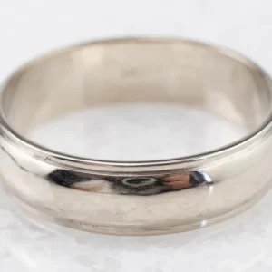 14K White Gold Plain Wedding Band