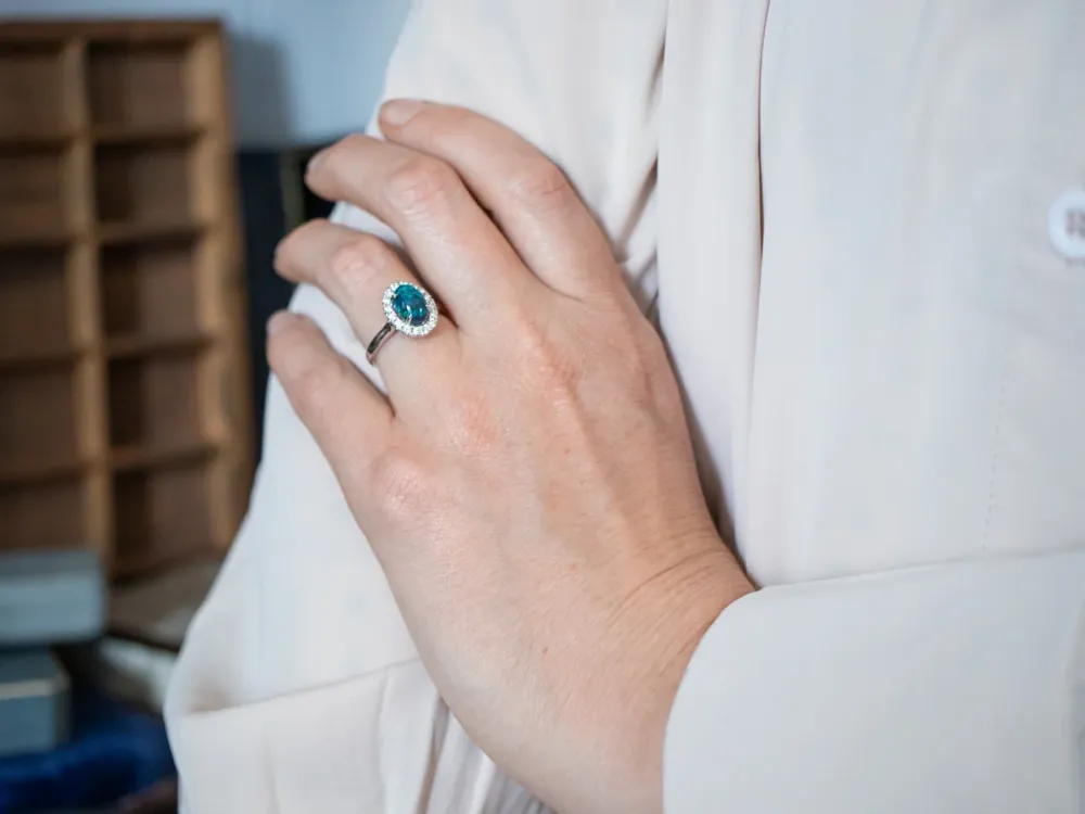 18K Wit Gold Black Opal Oval and Diamond Halo Ring