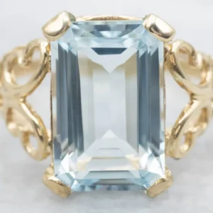 Aquamarine Solitaire Ring Scrolling Openwork Shank