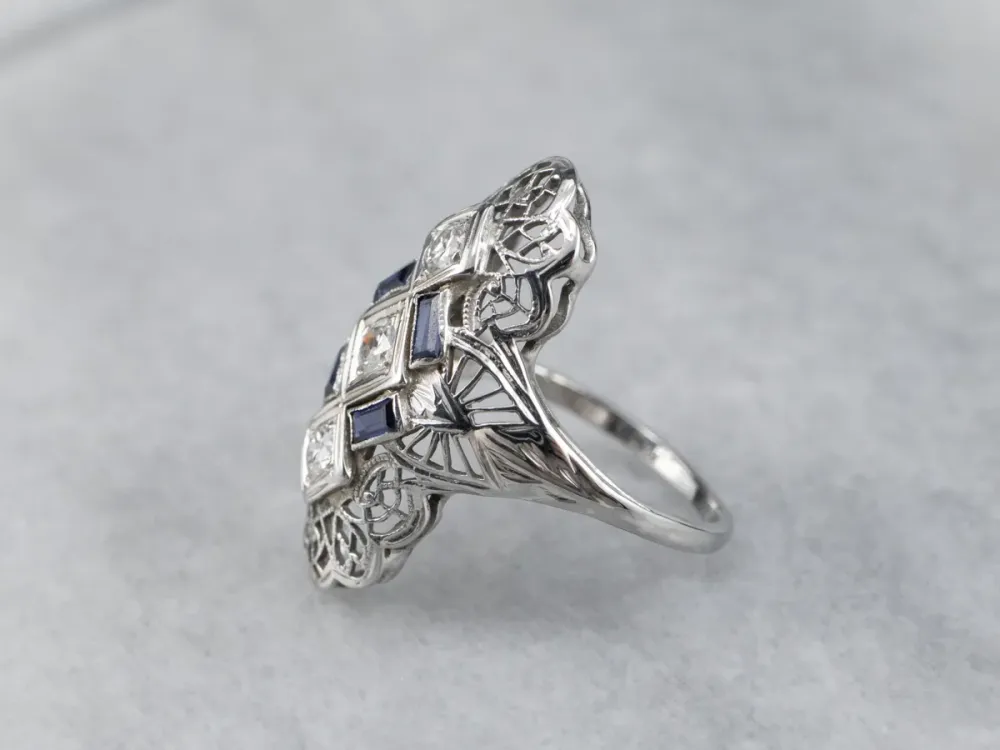 Art Deco Diamond and Synthetic Sapphire Ring | Hoge veerdruk | Temperbestendig