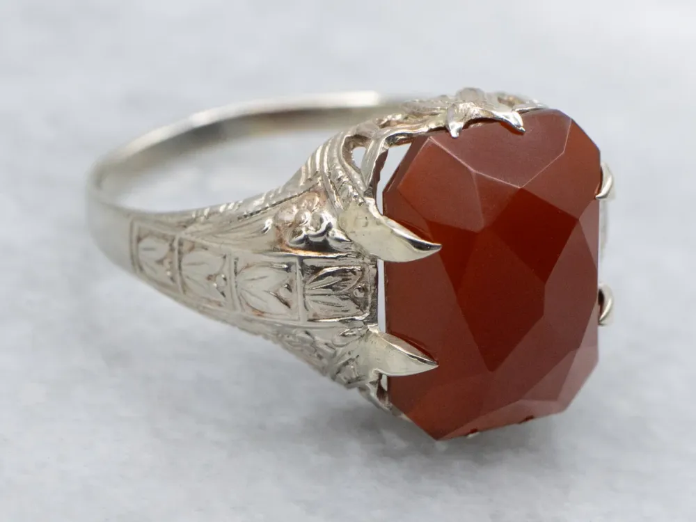 Art Deco Era Faceted Carnelian Ring Ingegraveerd 14K White Gold
