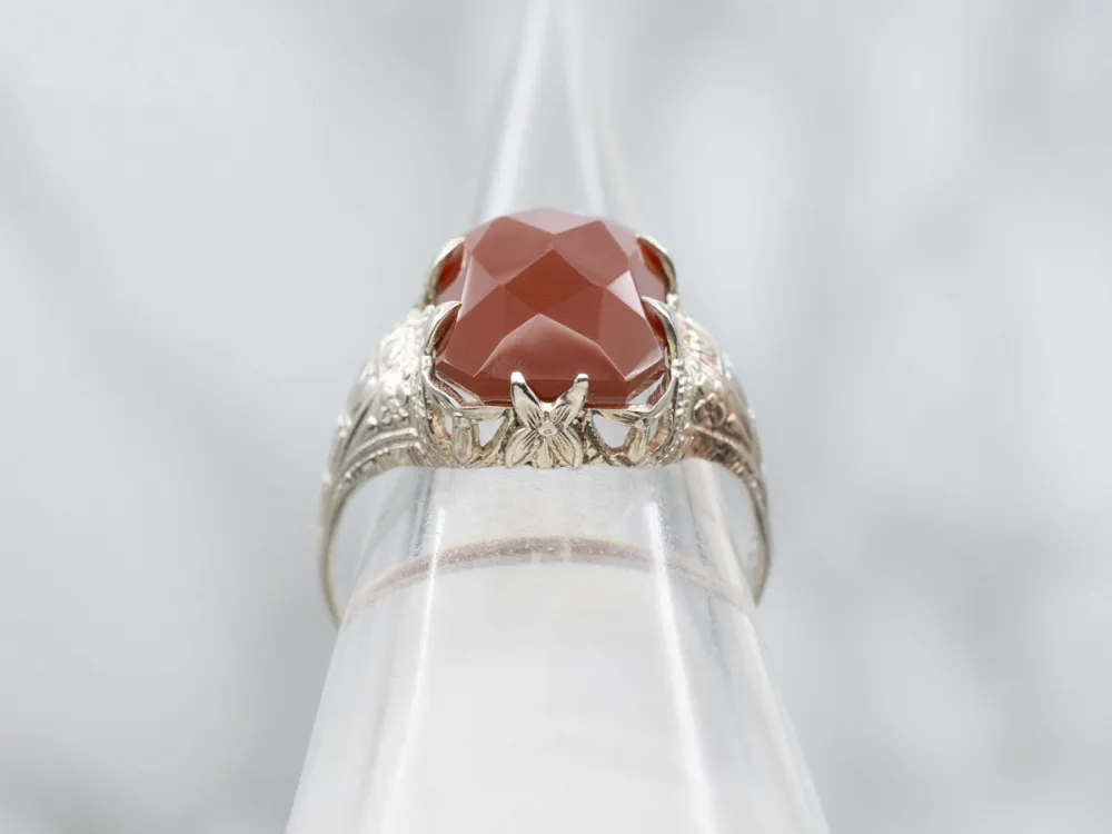 Art Deco Era Faceted Carnelian Ring Ingegraveerd 14K White Gold