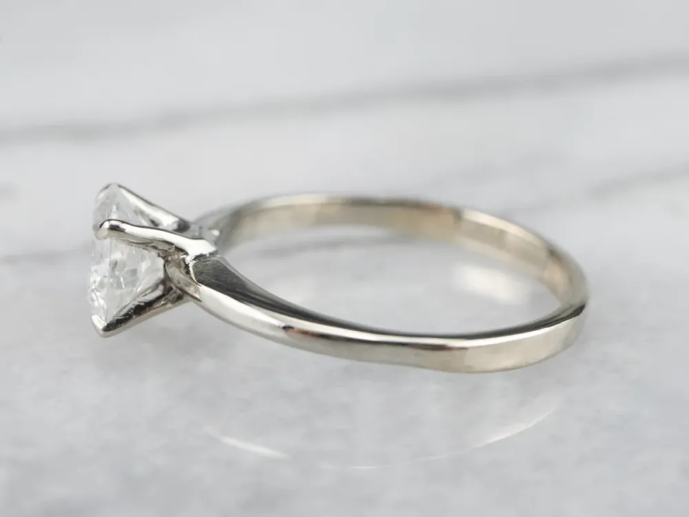 Classic Diamond Solitaire Engagement Ring Ivoor Gold