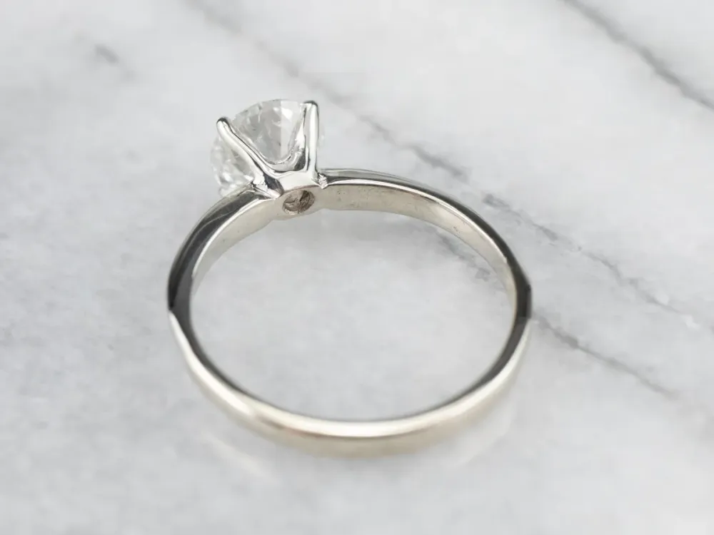 Classic Diamond Solitaire Engagement Ring Ivoor Gold