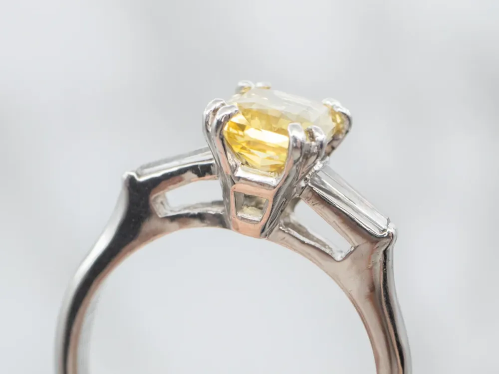 Gegalvaniseerde ring Platinum Goudgeel Sapphire and Diamond Ring