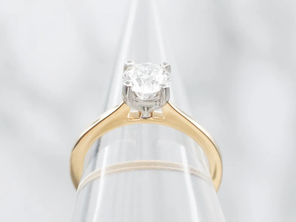 Gold and Platinum GIA Gecertificeerd Diamond Solitaire Engagement Ring