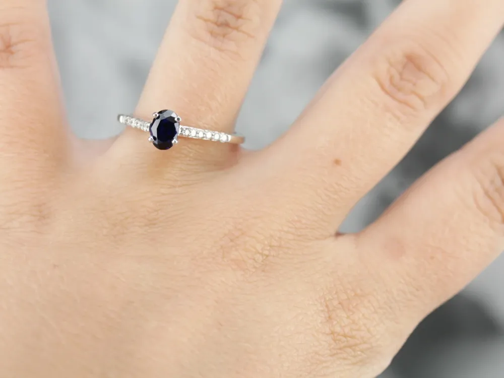 Sapphire Engagement Ring Ivoor Gold