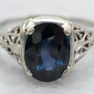 Sneeuwwit Gold Sapphire Solitaire Engagement Ring