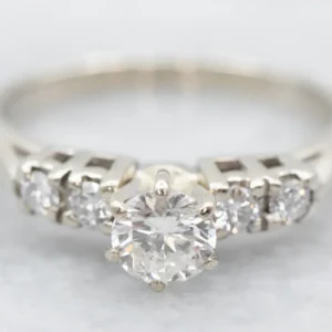 White Goud Vintage Diamond Engagement Ring