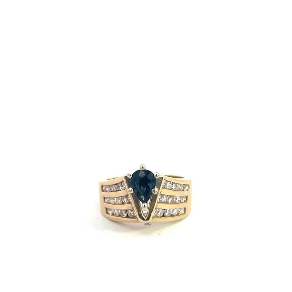 Yellow gold, Sapphire and Diamond Ring