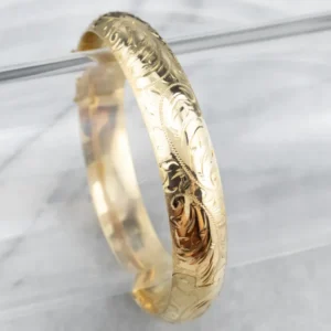 Engraved Goud Bangle Bracelet