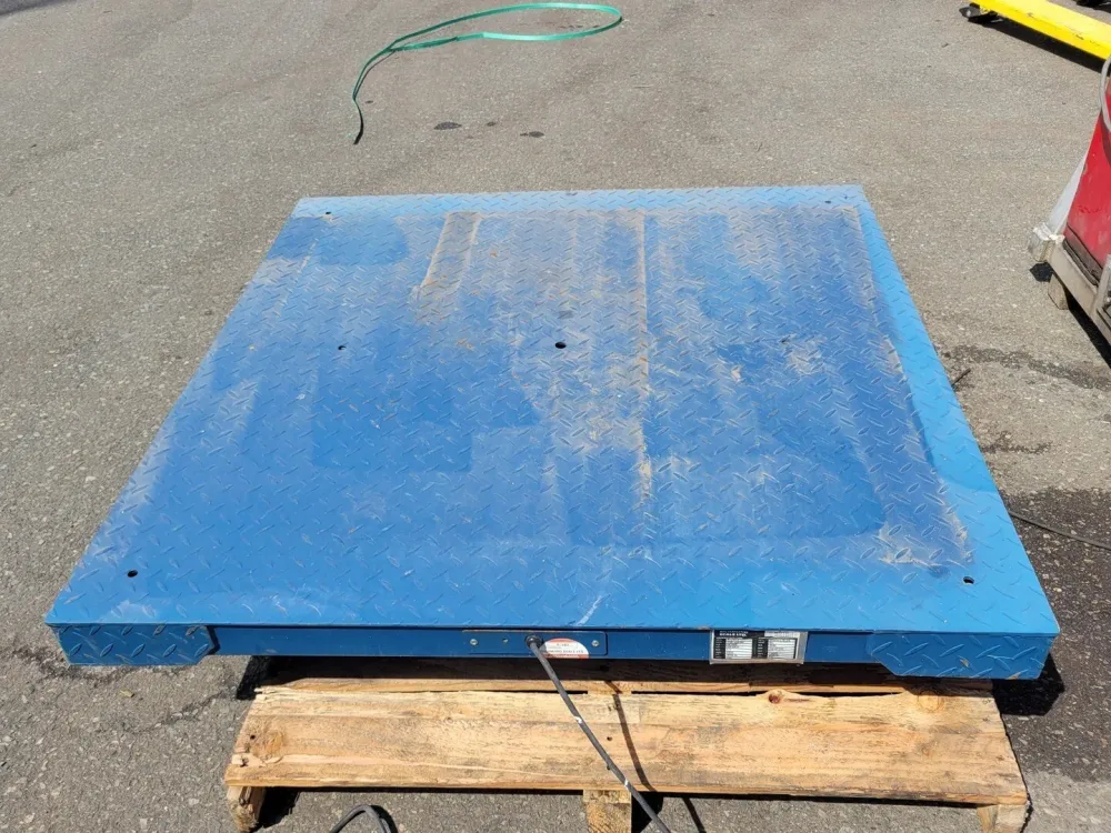 Zelfborgende moer 4' x 4' Industrial Scale