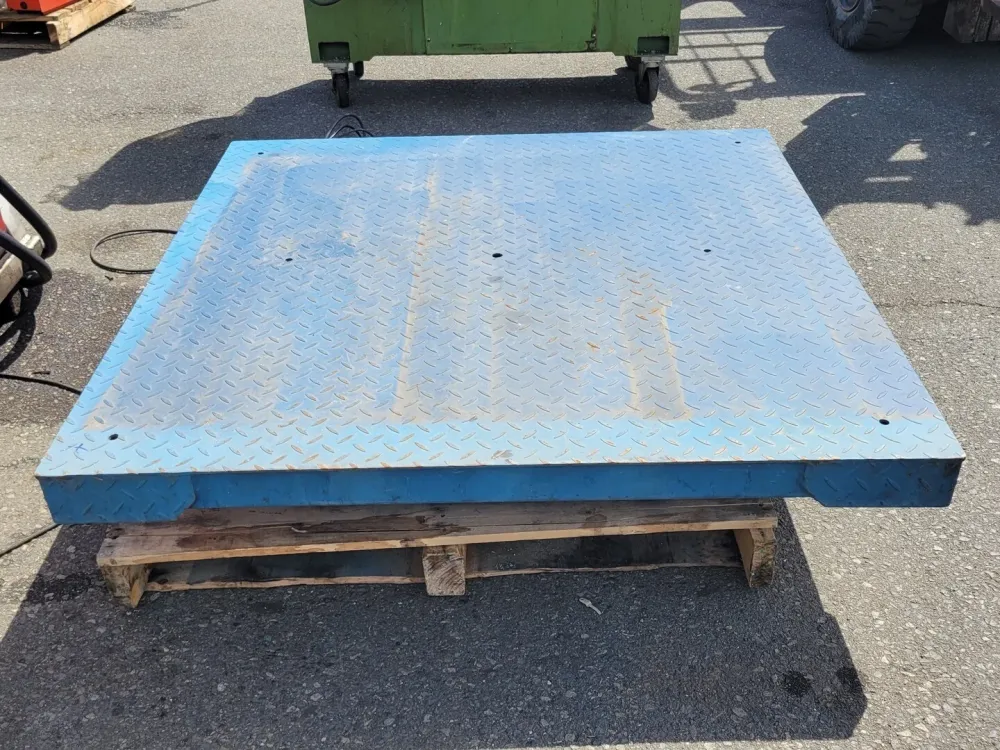 Zelfborgende moer 4' x 4' Industrial Scale