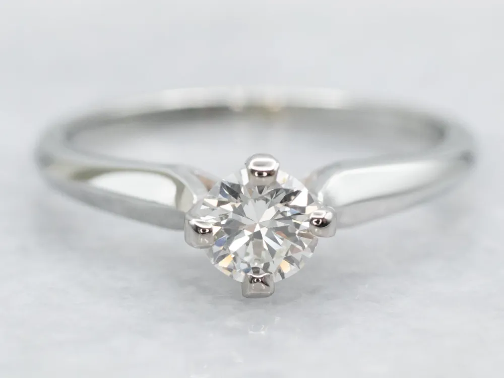 Industrieel Zwaar Belast Four Prong Diamond Solitaire Engagement Ring