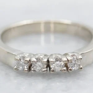 Professionele Kwaliteit Four Stone Diamond Wedding Band